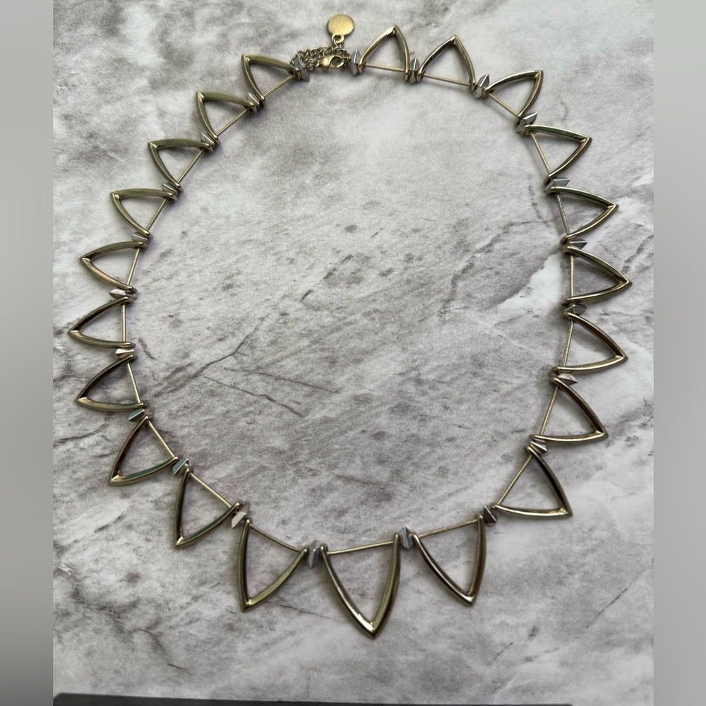 House of Harlow Statement Choker